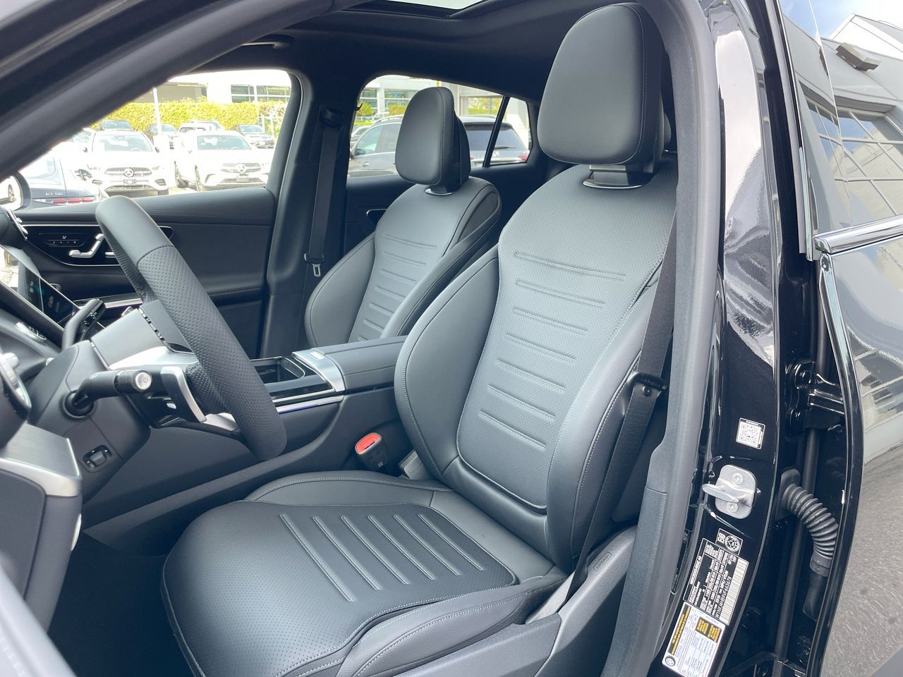 2027 Mercedes-Benz GLC