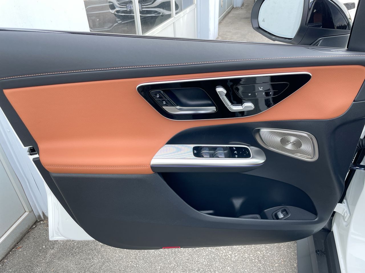 2027 Mercedes-Benz GLC