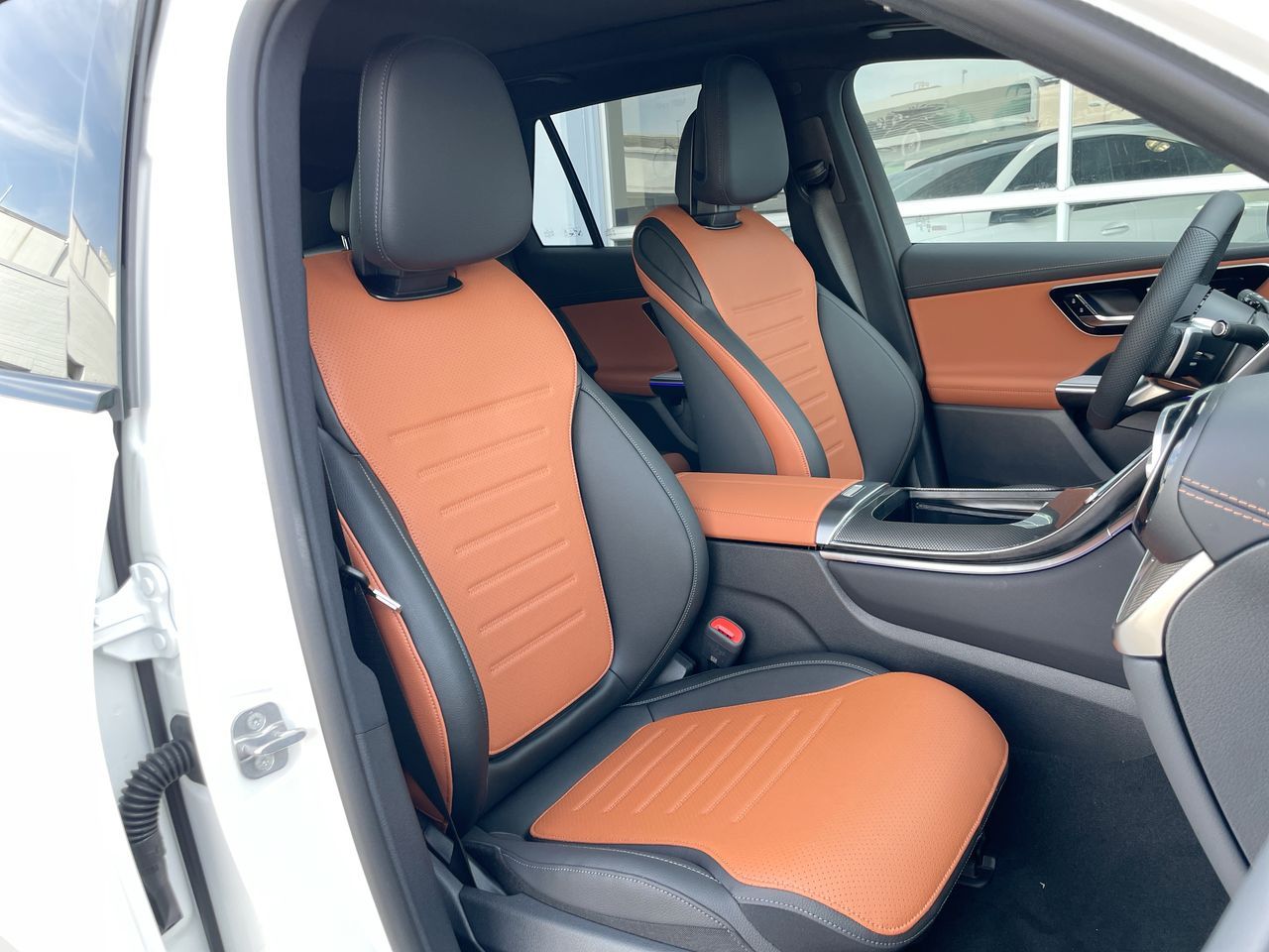 2027 Mercedes-Benz GLC