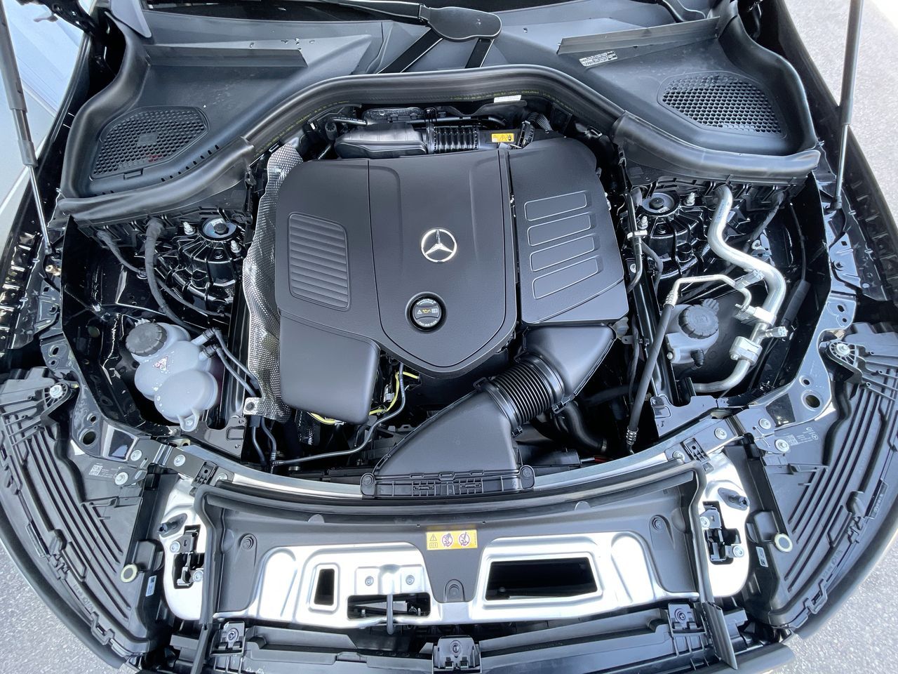 2027 Mercedes-Benz GLC