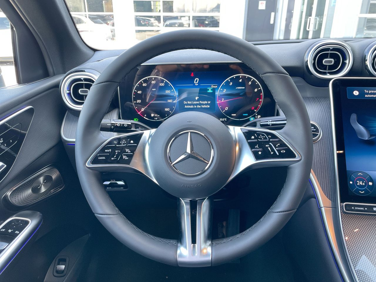 2027 Mercedes-Benz GLC