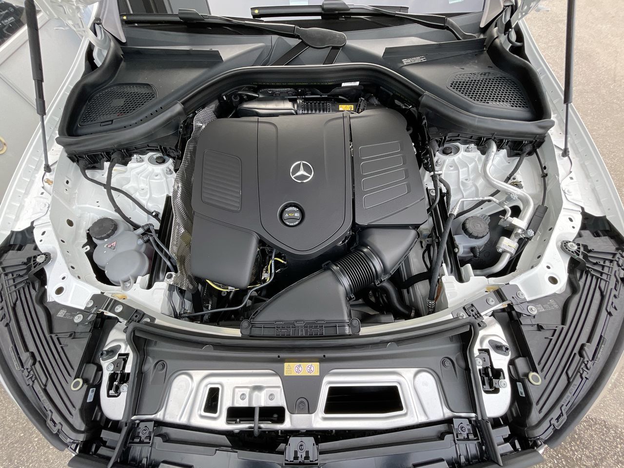 2027 Mercedes-Benz GLC