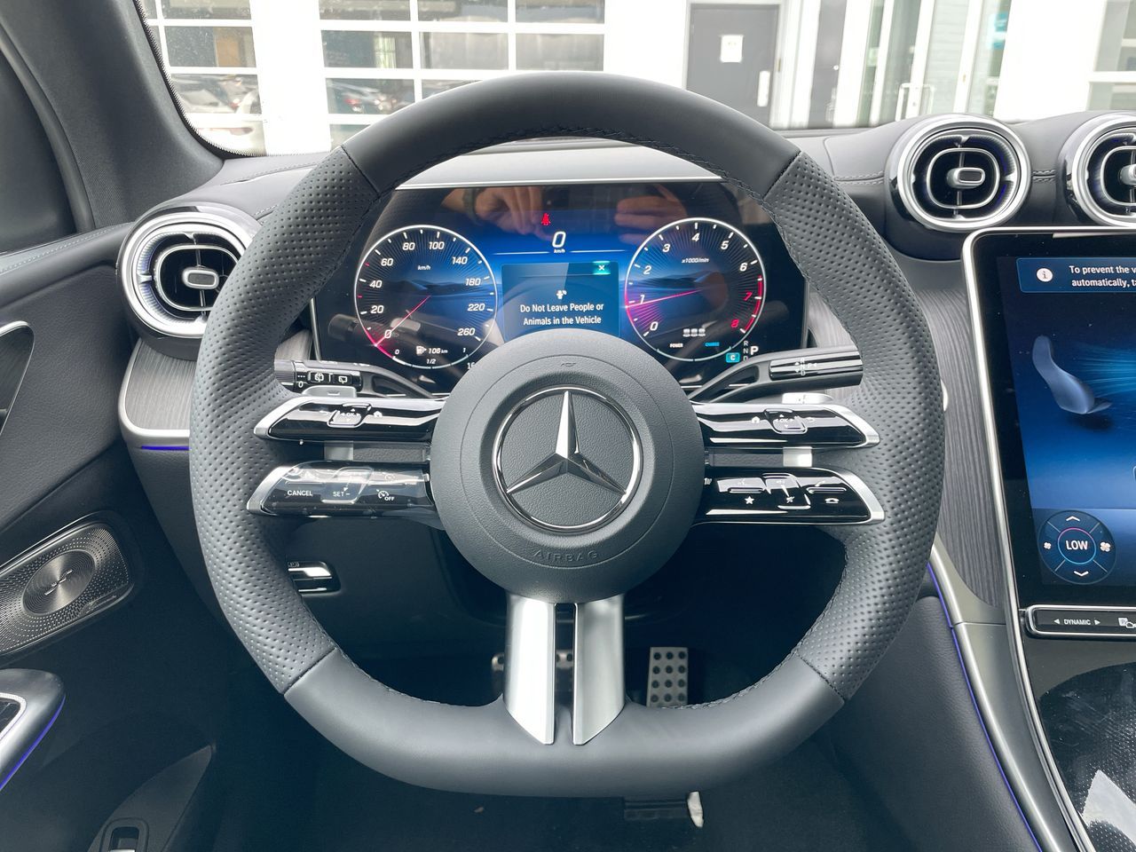 2027 Mercedes-Benz GLC