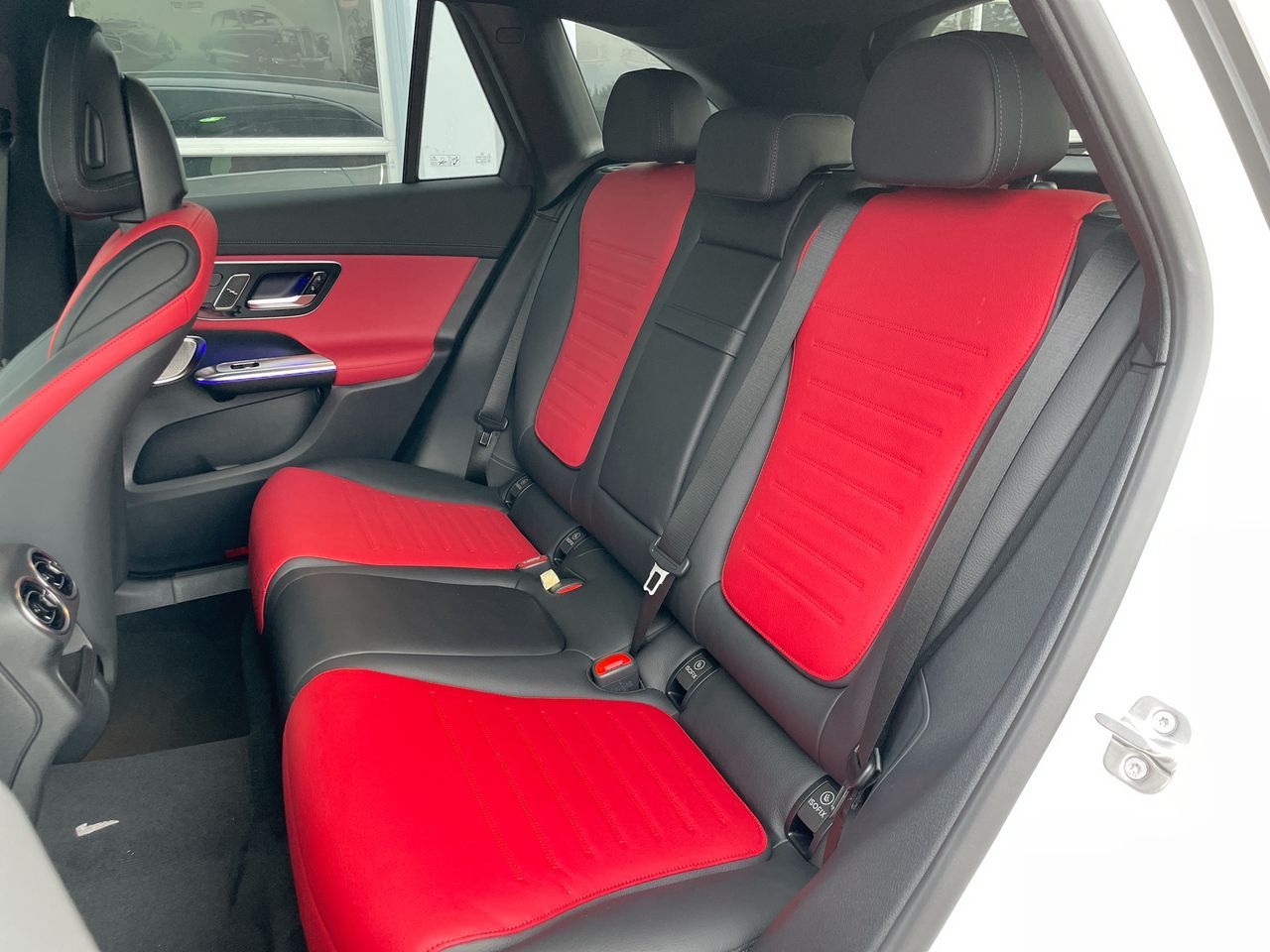 2027 Mercedes-Benz GLC