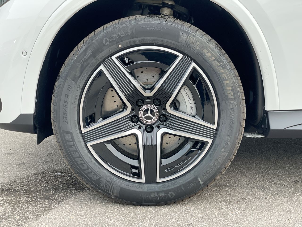 2027 Mercedes-Benz GLC