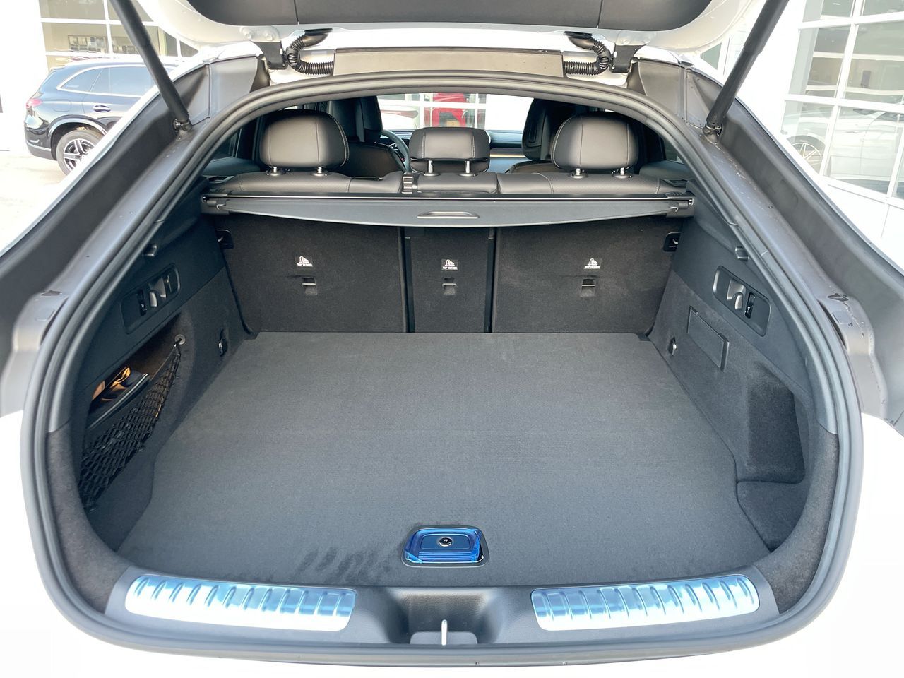 2027 Mercedes-Benz GLC