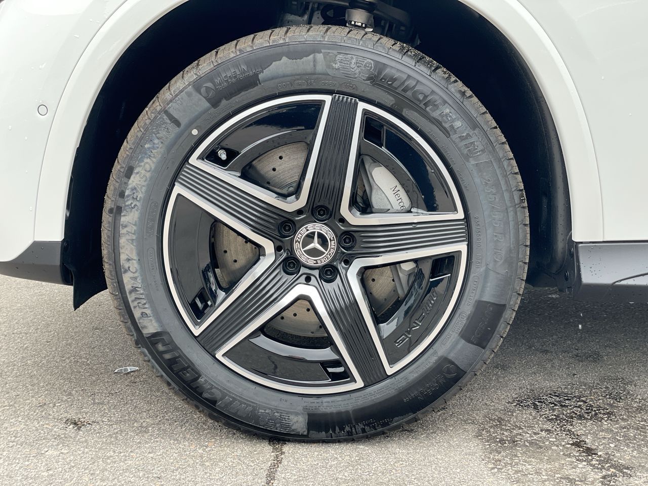 2027 Mercedes-Benz GLC