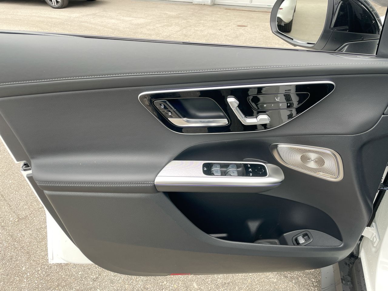 2027 Mercedes-Benz GLC