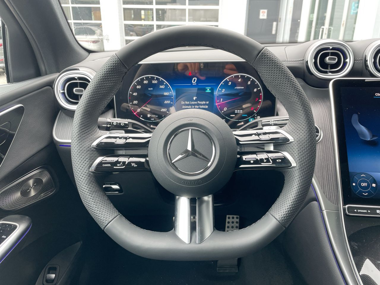 2027 Mercedes-Benz GLC