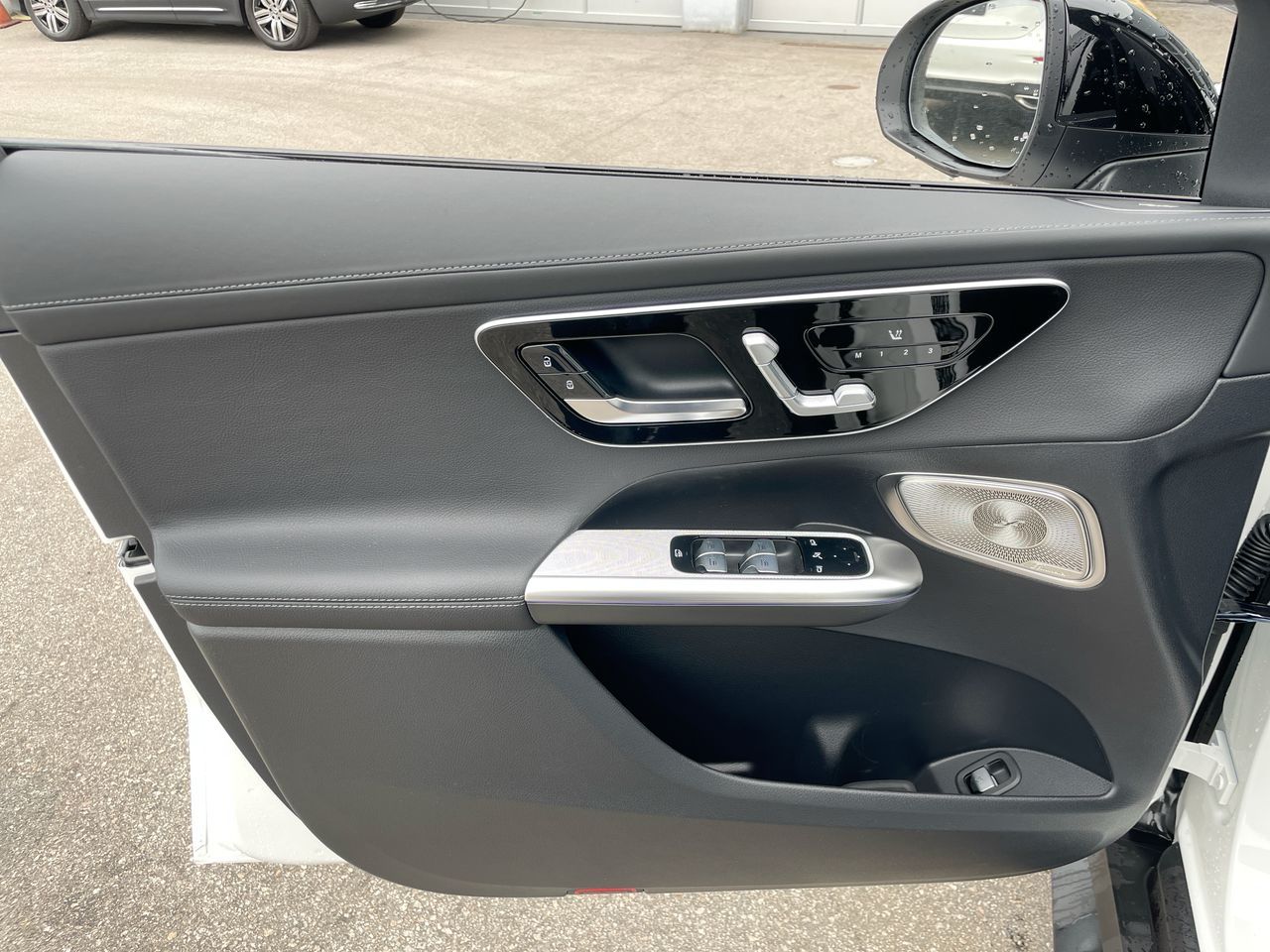 2027 Mercedes-Benz GLC
