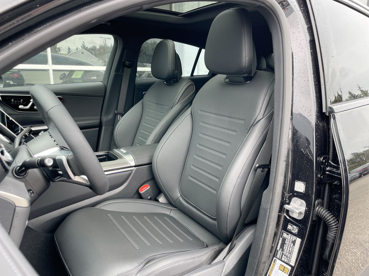 2027 Mercedes-Benz GLC