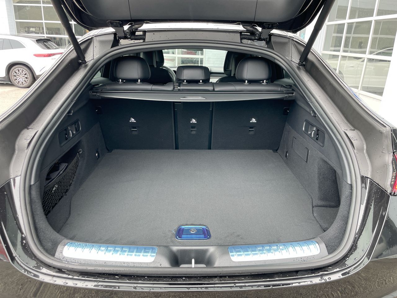 2027 Mercedes-Benz GLC