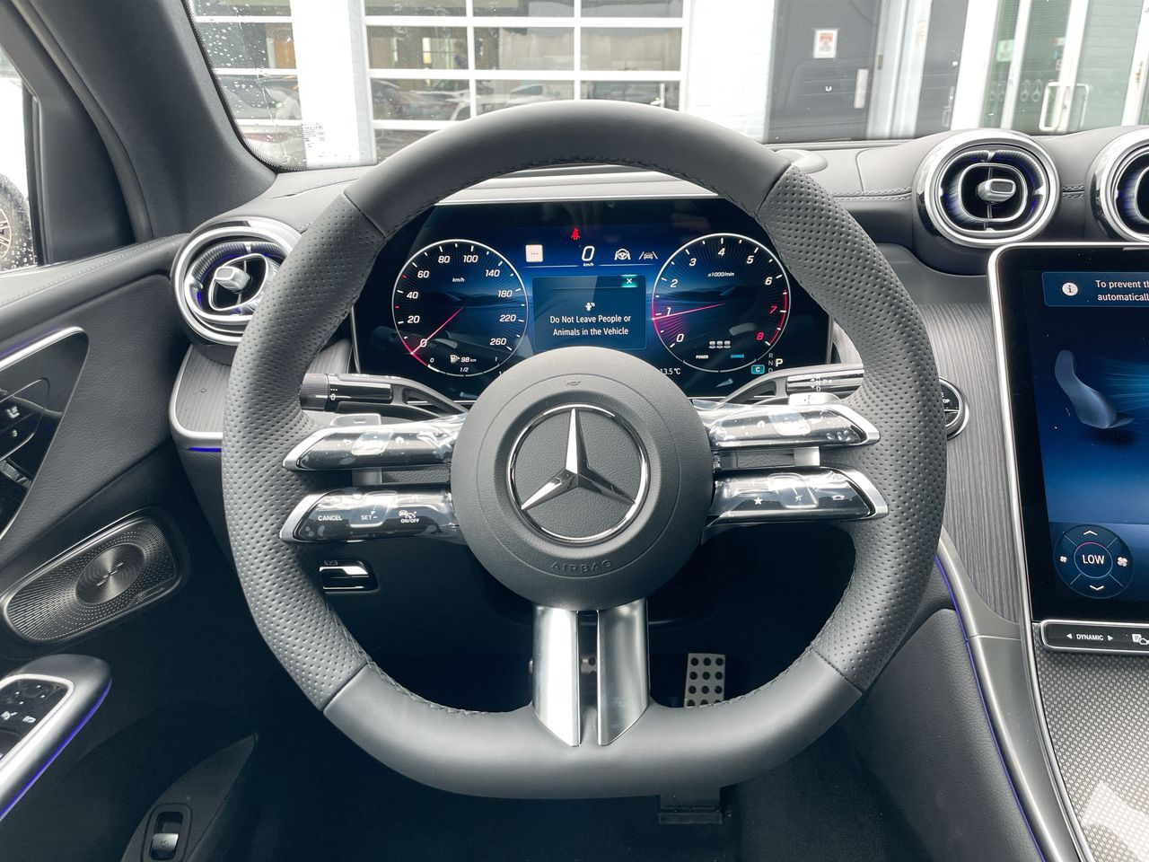 2027 Mercedes-Benz GLC