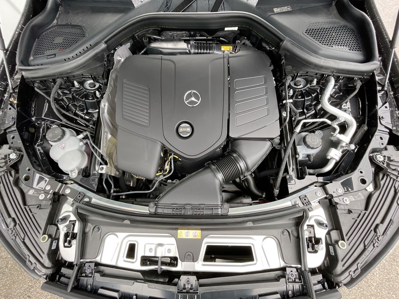 2027 Mercedes-Benz GLC in Richmond, British Columbia