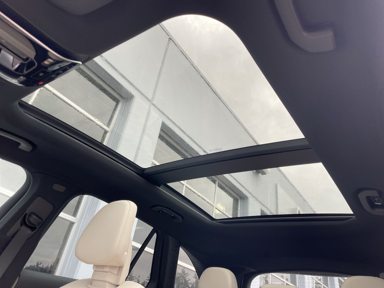 Mercedes-Benz GLC  2027 à Richmond, Colombie-Britannique
