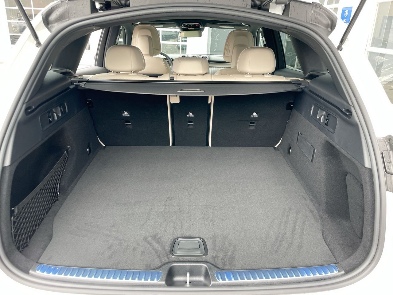 Mercedes-Benz GLC  2027 à Richmond, Colombie-Britannique