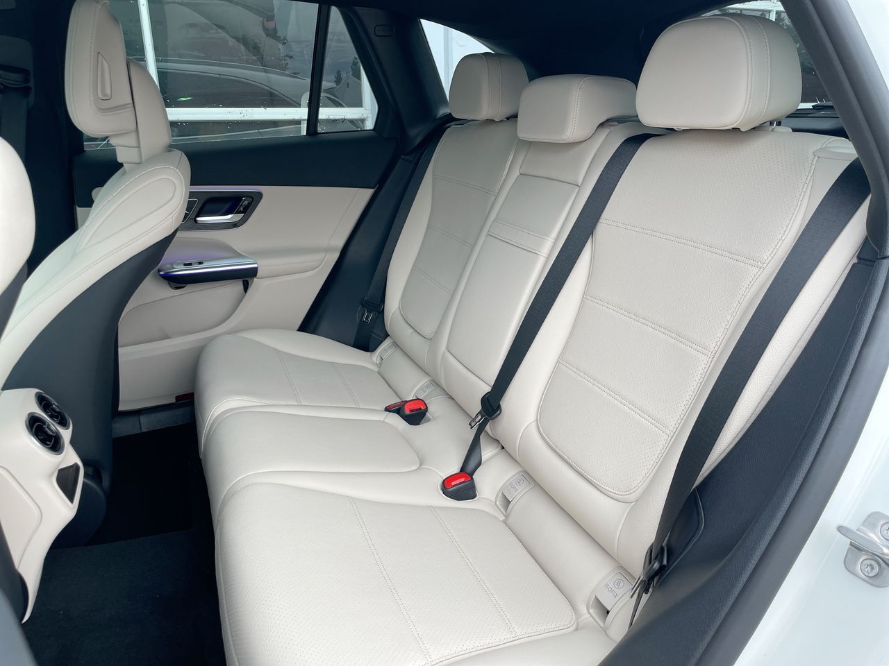 Mercedes-Benz GLC  2027 à Richmond, Colombie-Britannique