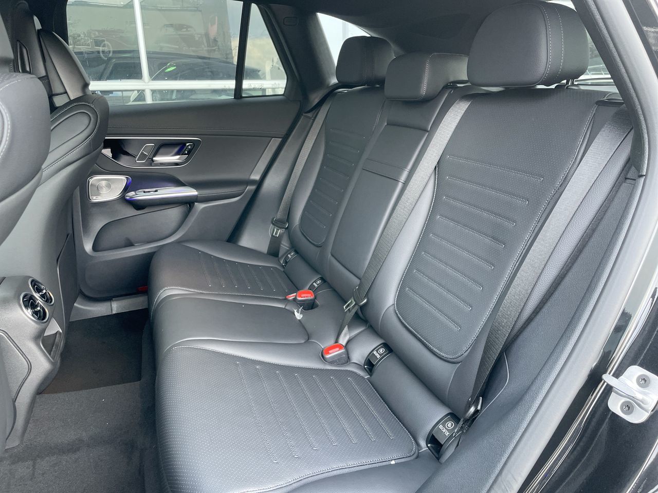 2026 Mercedes-Benz GLC Plug-in Hybrid in Richmond, British Columbia