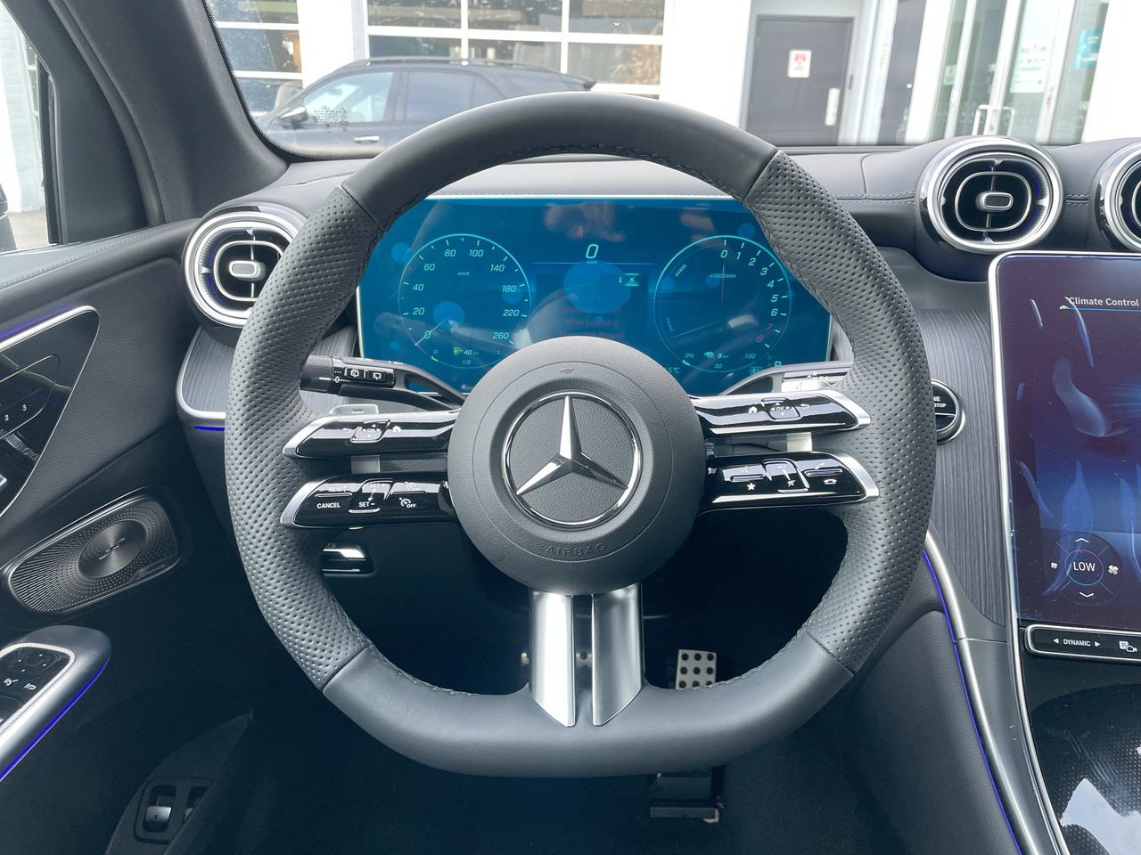 2026 Mercedes-Benz GLC Plug-in Hybrid in Richmond, British Columbia