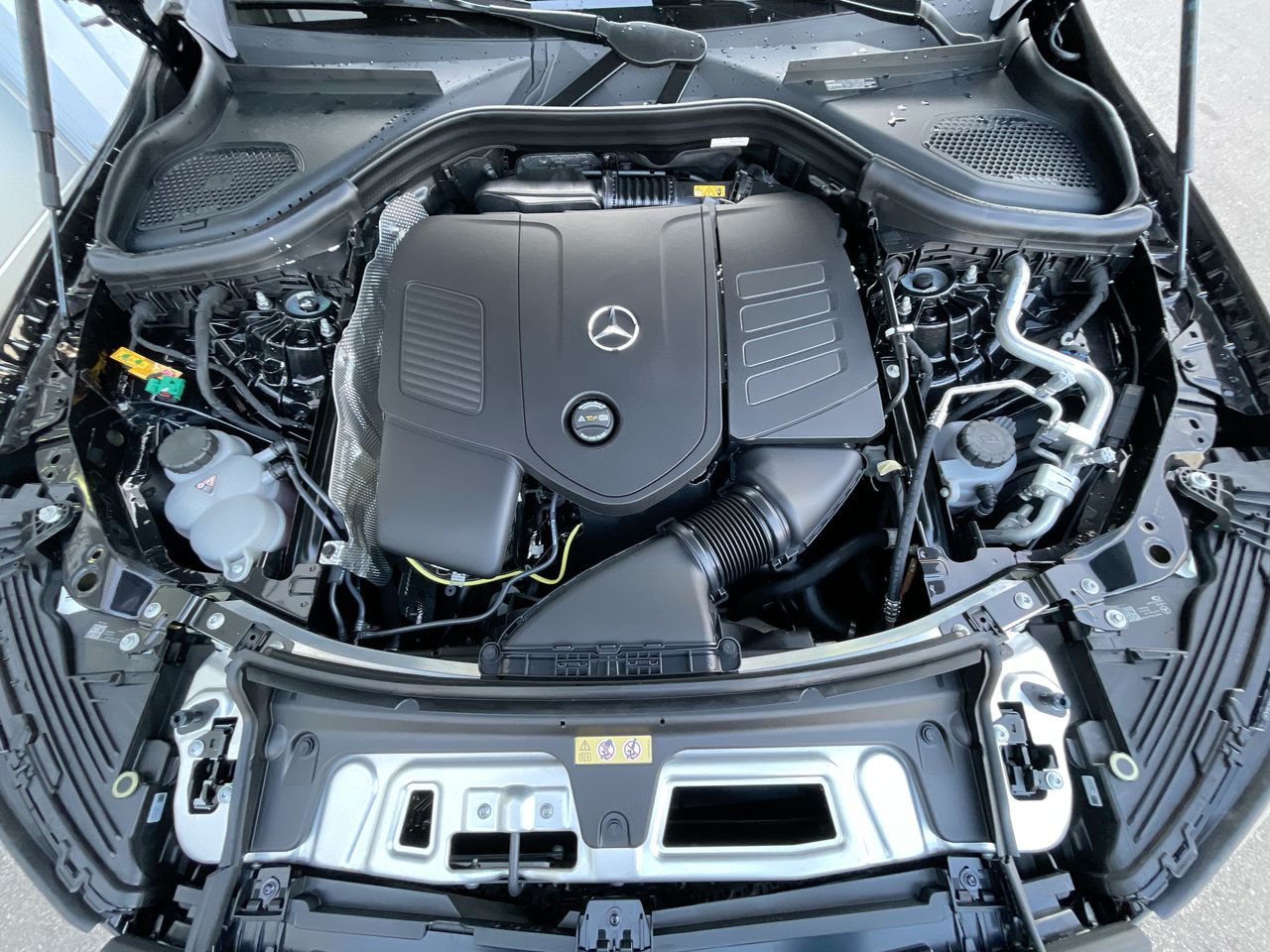 2027 Mercedes-Benz GLC