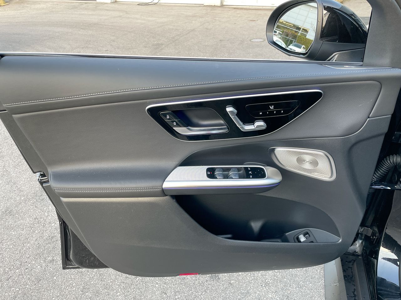 2027 Mercedes-Benz GLC