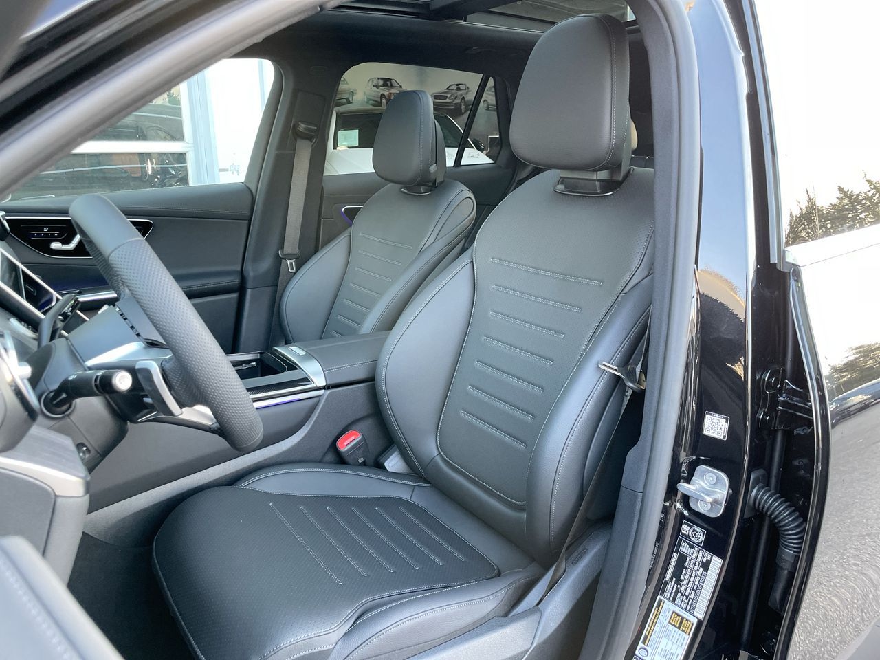 2027 Mercedes-Benz GLC
