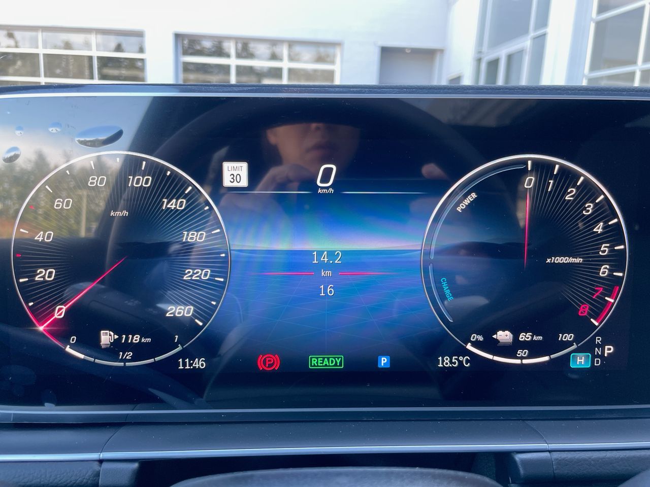 2025 Mercedes-Benz GLE Plug-in-Hybrid in Richmond, British Columbia