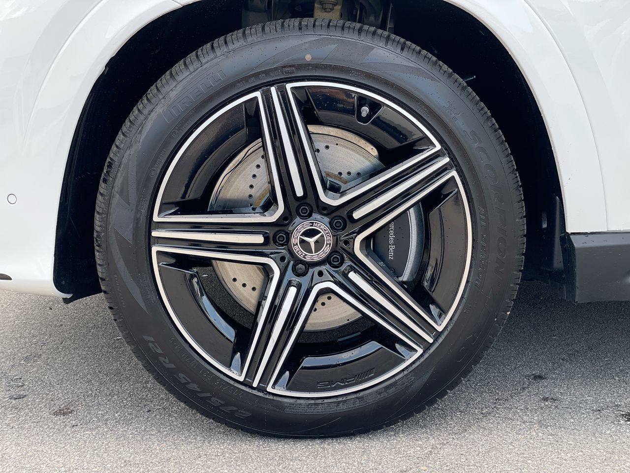 2025 Mercedes-Benz GLE Plug-in-Hybrid in Richmond, British Columbia