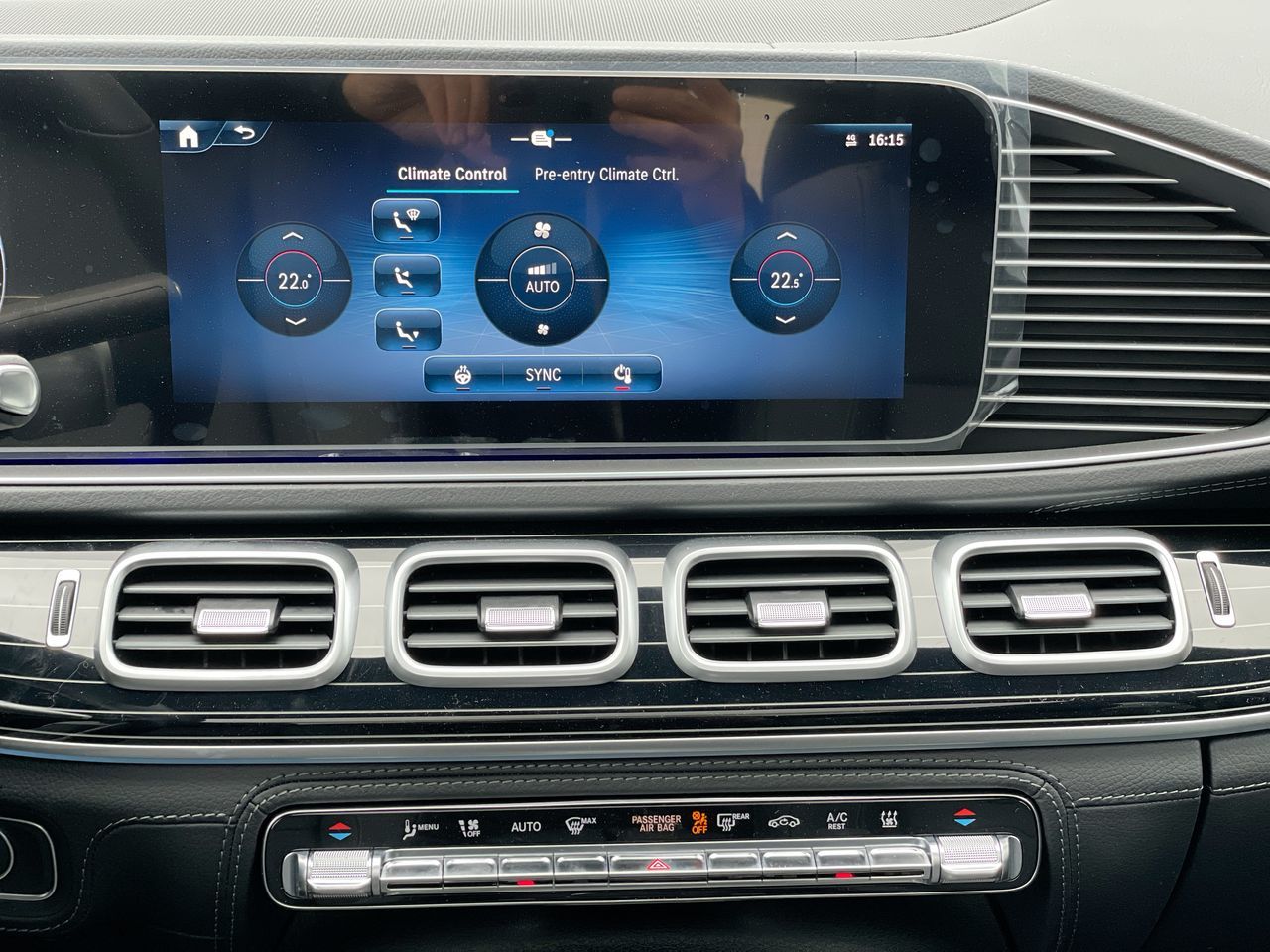 2025 Mercedes-Benz GLE Plug-in-Hybrid in Richmond, British Columbia