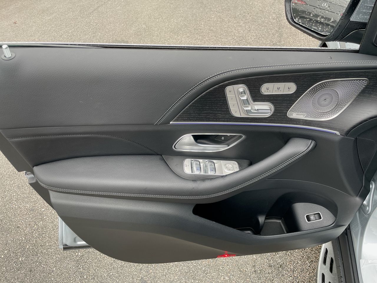 2025 Mercedes-Benz GLE in Richmond, British Columbia
