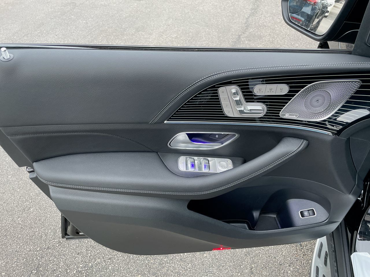 2025 Mercedes-Benz GLE in Richmond, British Columbia