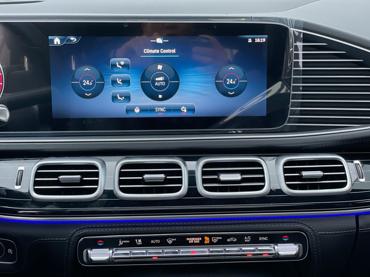 2025 Mercedes-Benz GLE in Richmond, British Columbia
