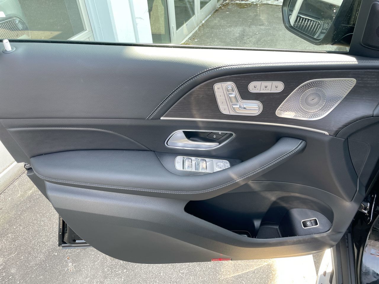 2025 Mercedes-Benz GLE in Richmond, British Columbia
