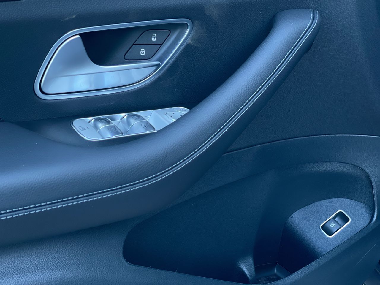 2026 Mercedes-Benz GLE in Richmond, British Columbia