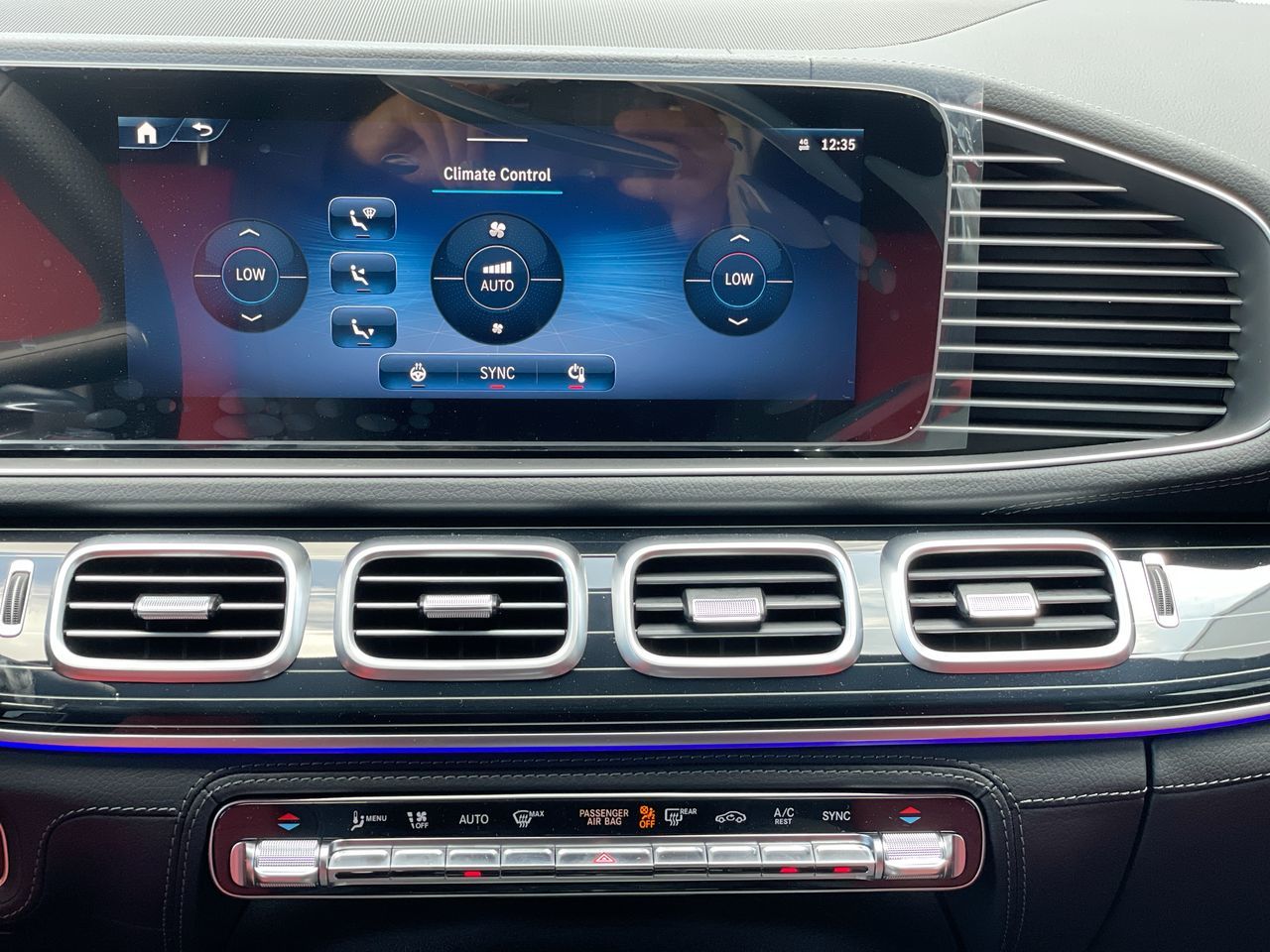 2026 Mercedes-Benz GLE in Richmond, British Columbia