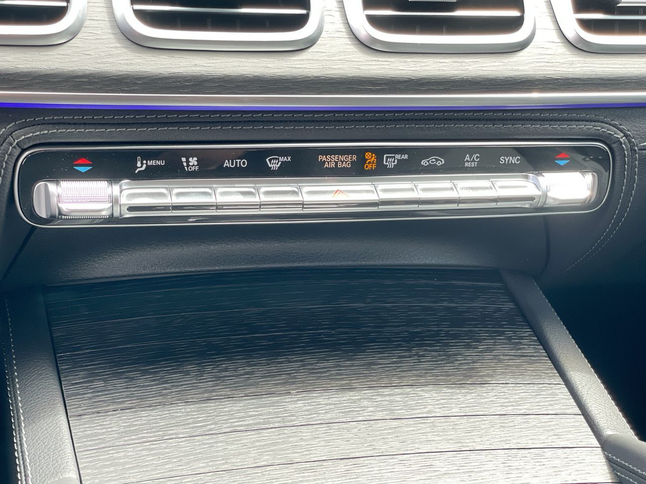 2026 Mercedes-Benz GLE in Richmond, British Columbia