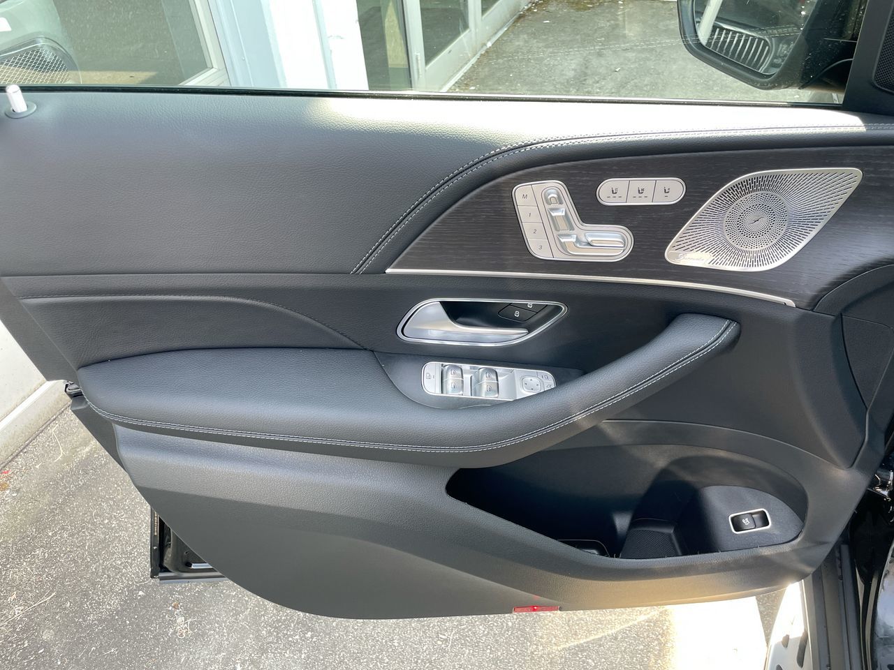 2025 Mercedes-Benz GLE in Richmond, British Columbia