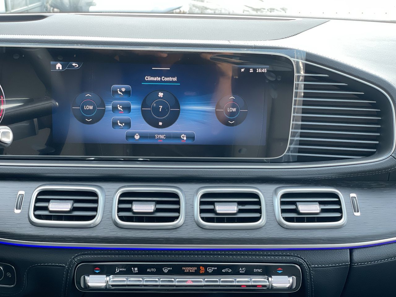 2026 Mercedes-Benz GLE in Richmond, British Columbia