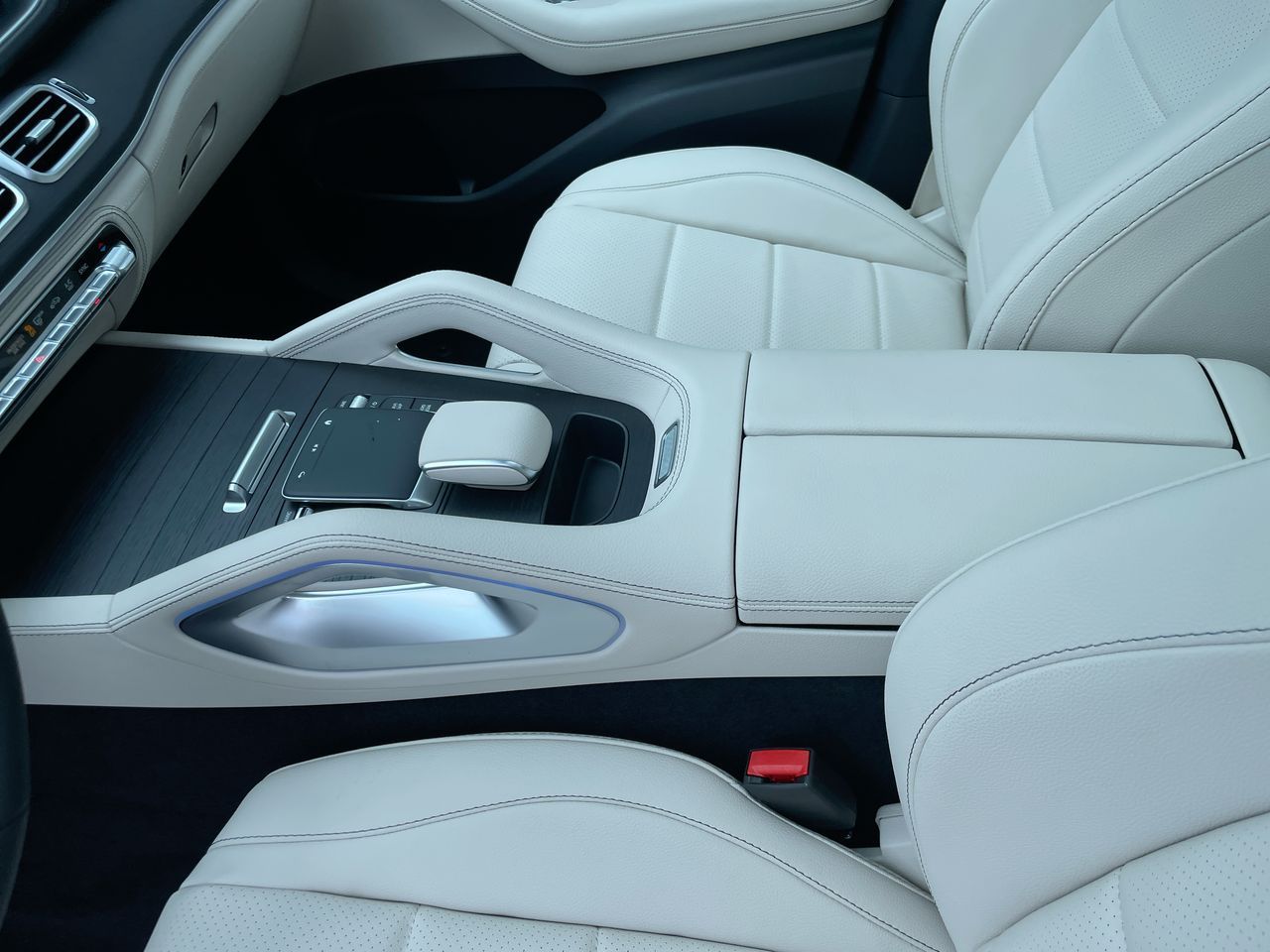 2026 Mercedes-Benz GLE in Richmond, British Columbia