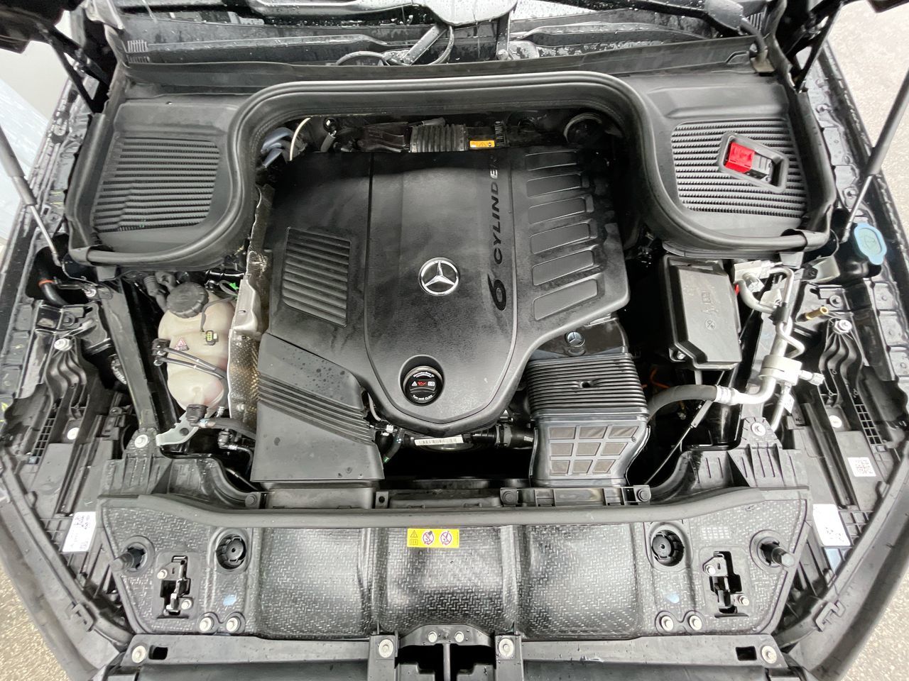 2023  GLE450