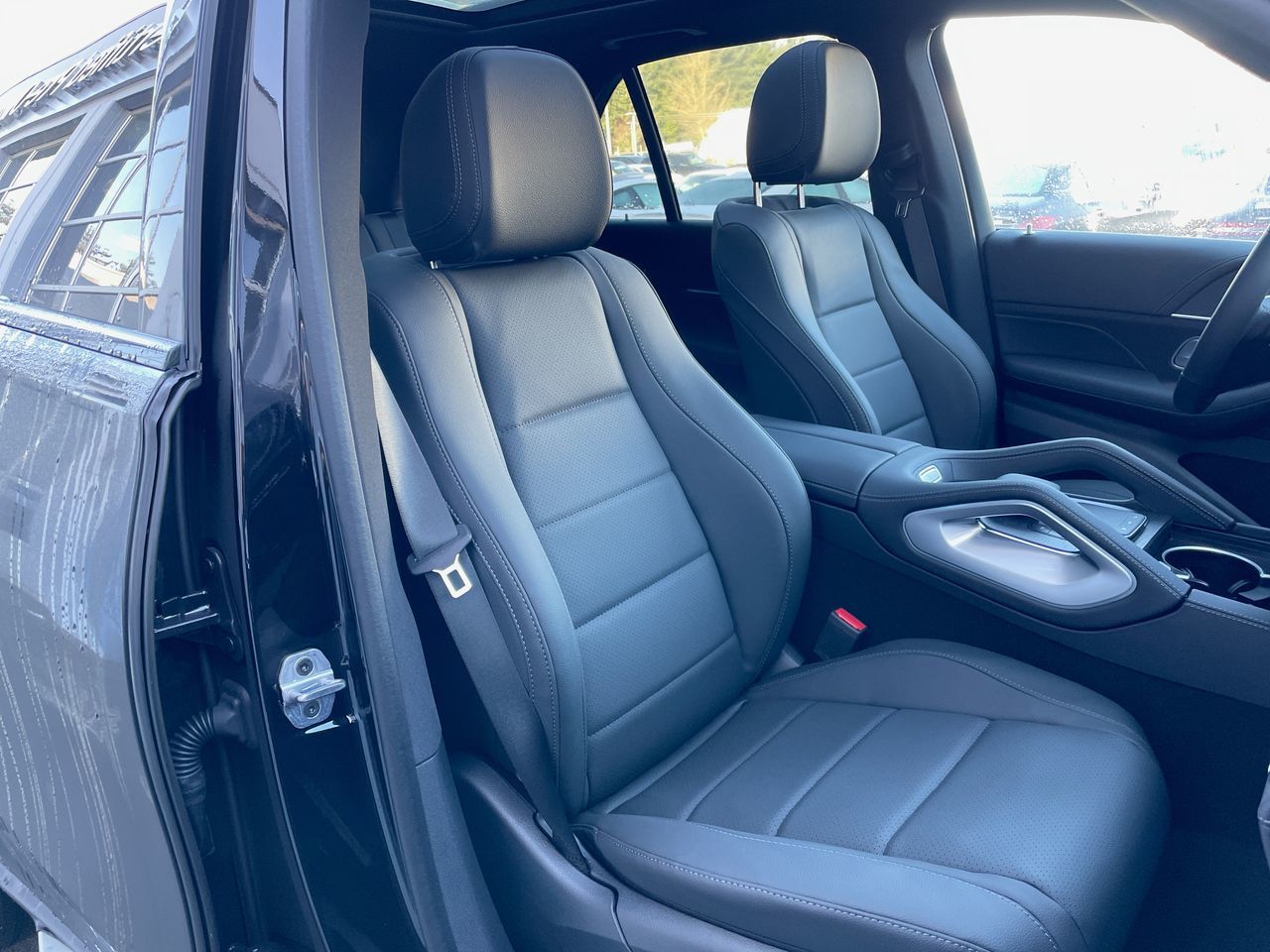 2025 Mercedes-Benz GLE450 in Richmond, British Columbia