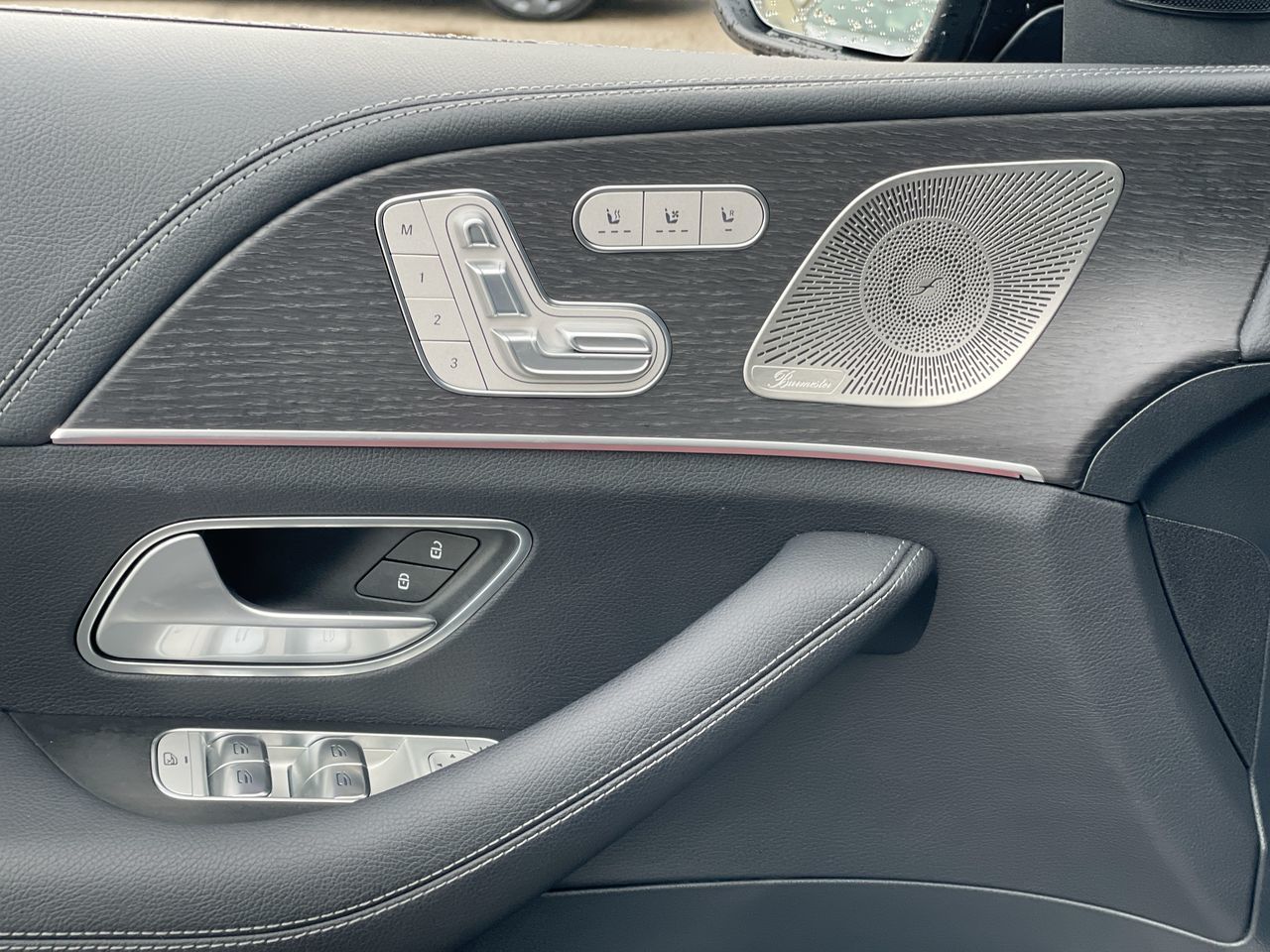 2025 Mercedes-Benz GLE450