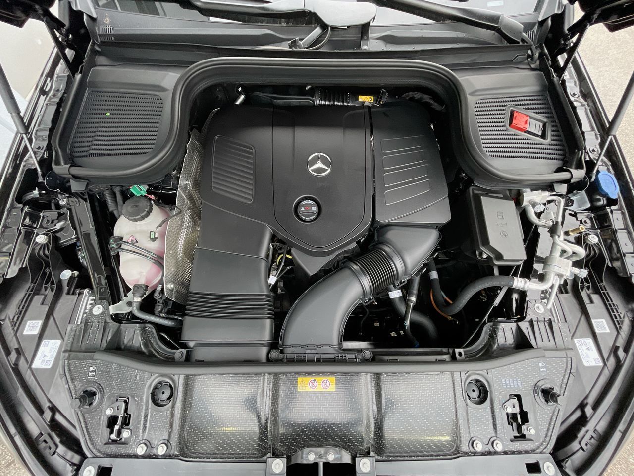 2025 Mercedes-Benz GLE Plug-in-Hybrid in Richmond, British Columbia