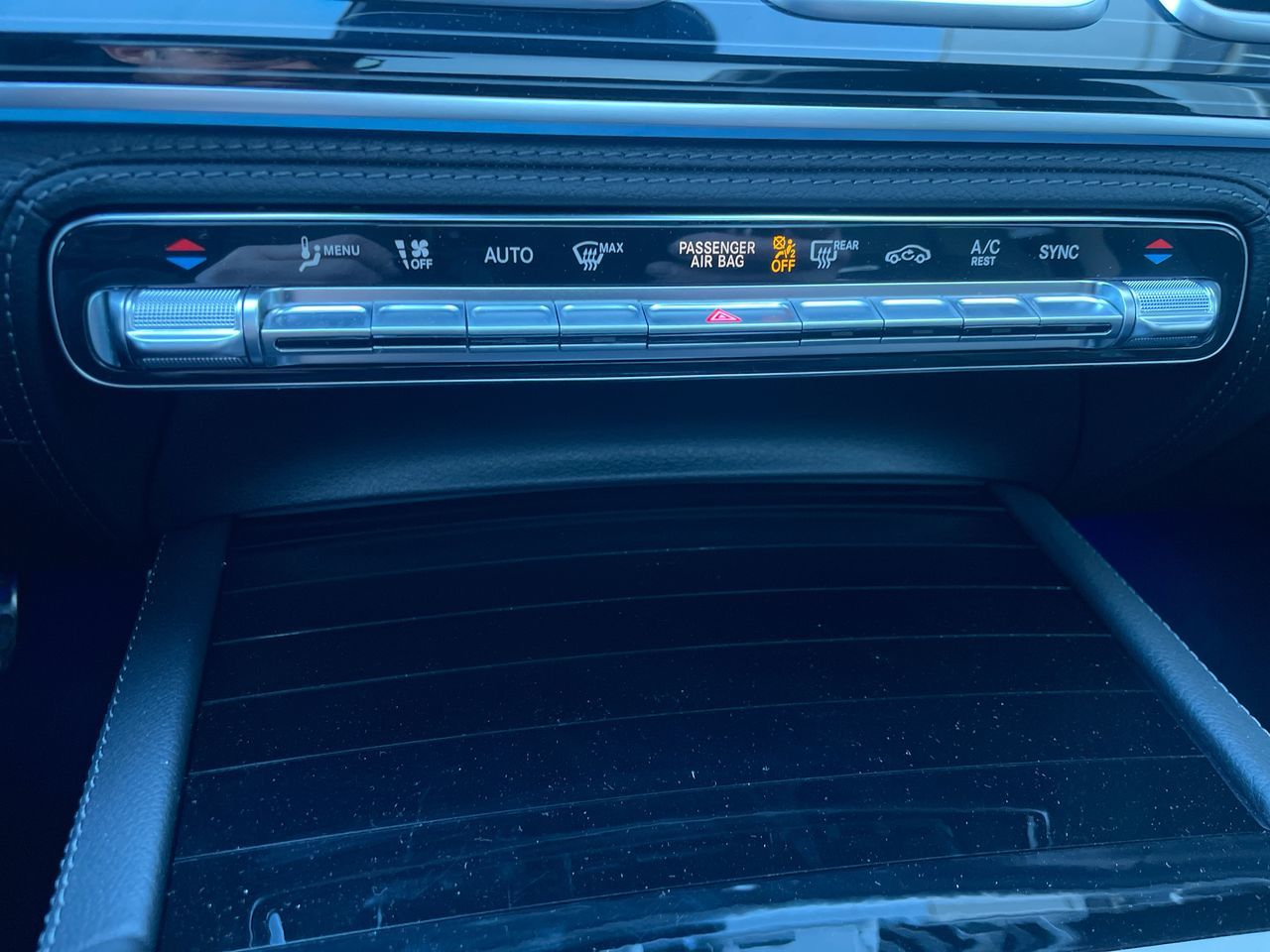 2025 Mercedes-Benz GLE in Richmond, British Columbia