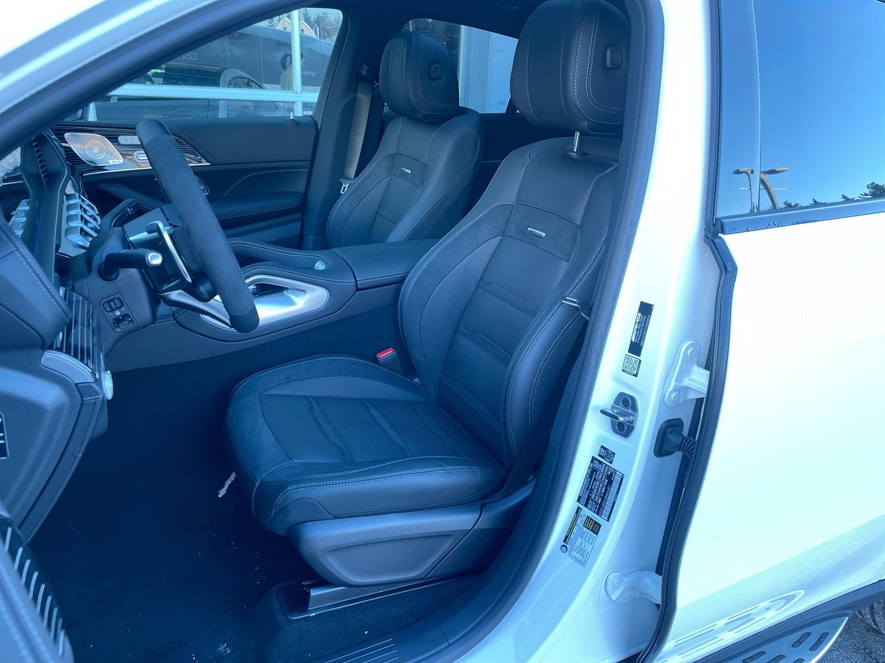 2025 Mercedes-Benz GLE in Richmond, British Columbia