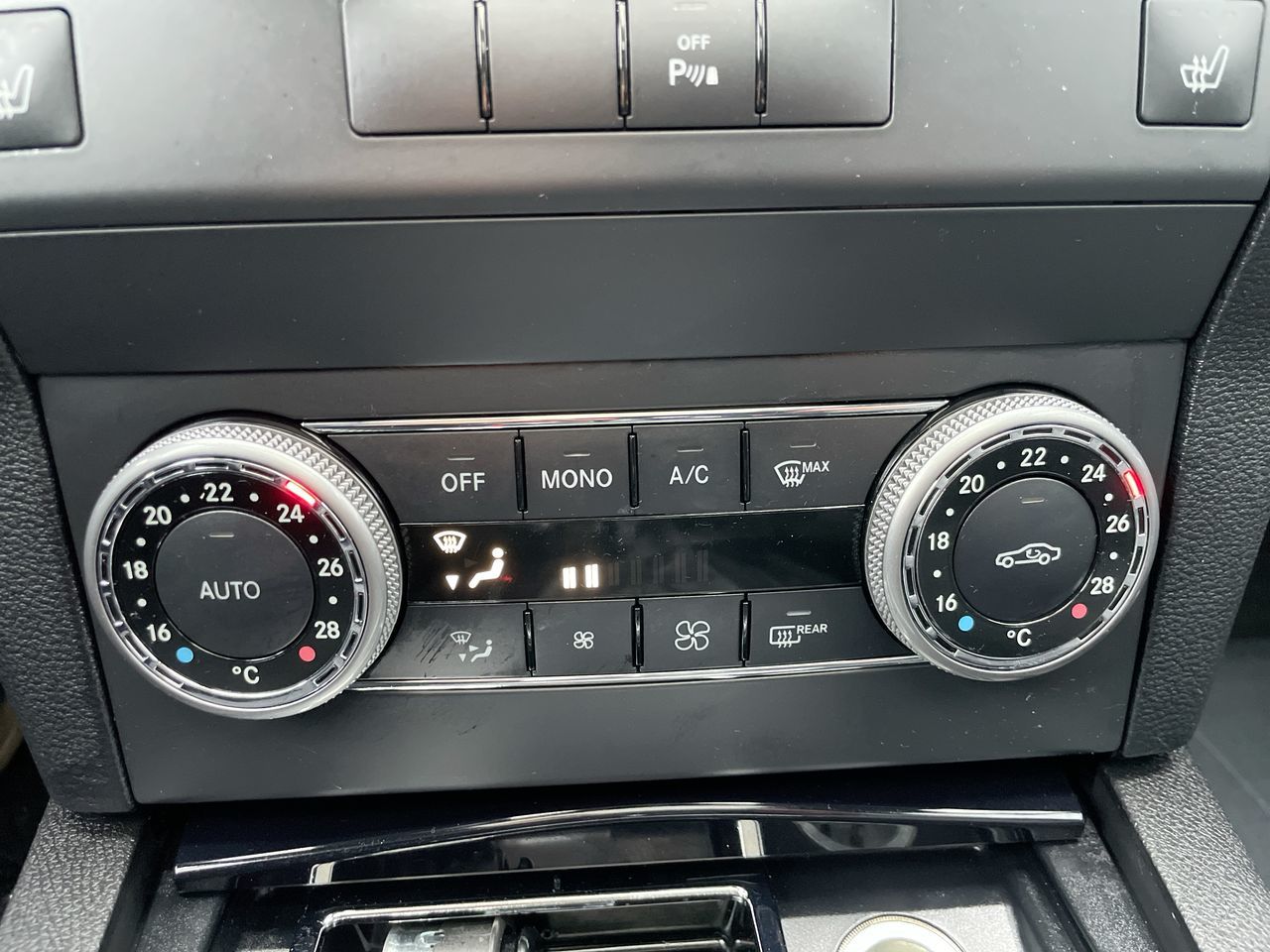 Mercedes-Benz GLK350  2011 à Richmond, Colombie-Britannique