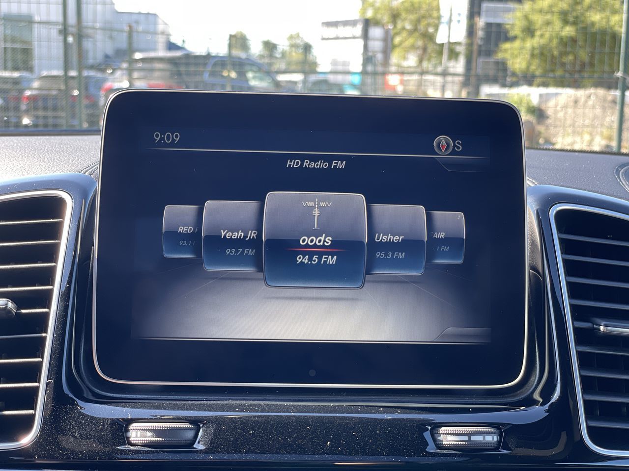2019 Mercedes-Benz GLS450 in Richmond, British Columbia