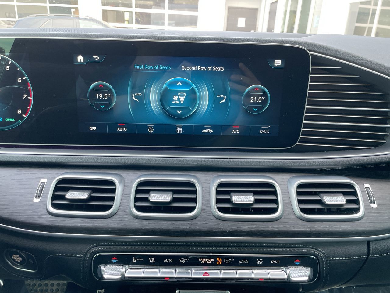 2022  GLS450