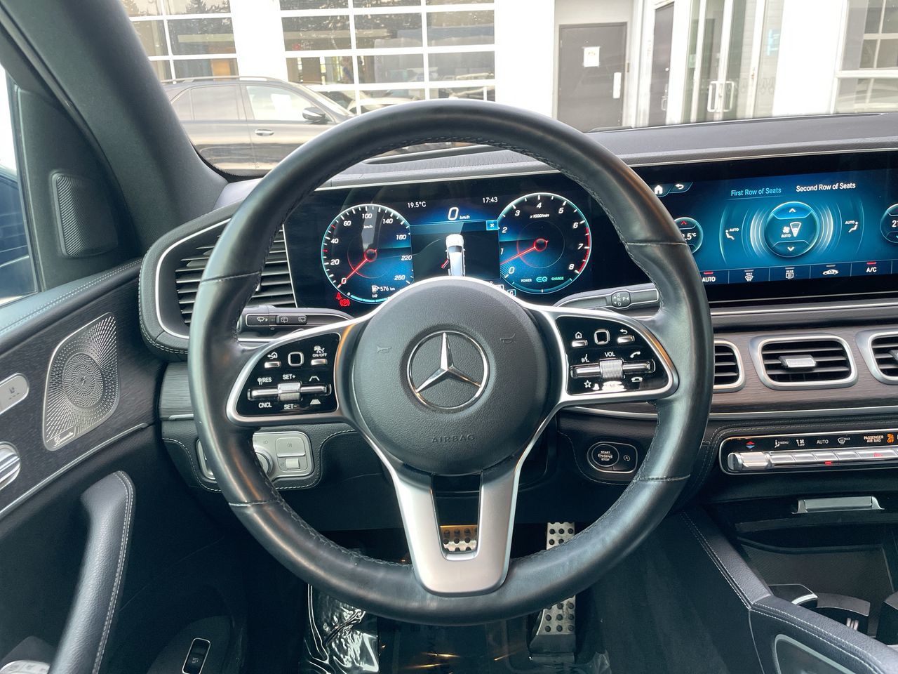 2022  GLS450