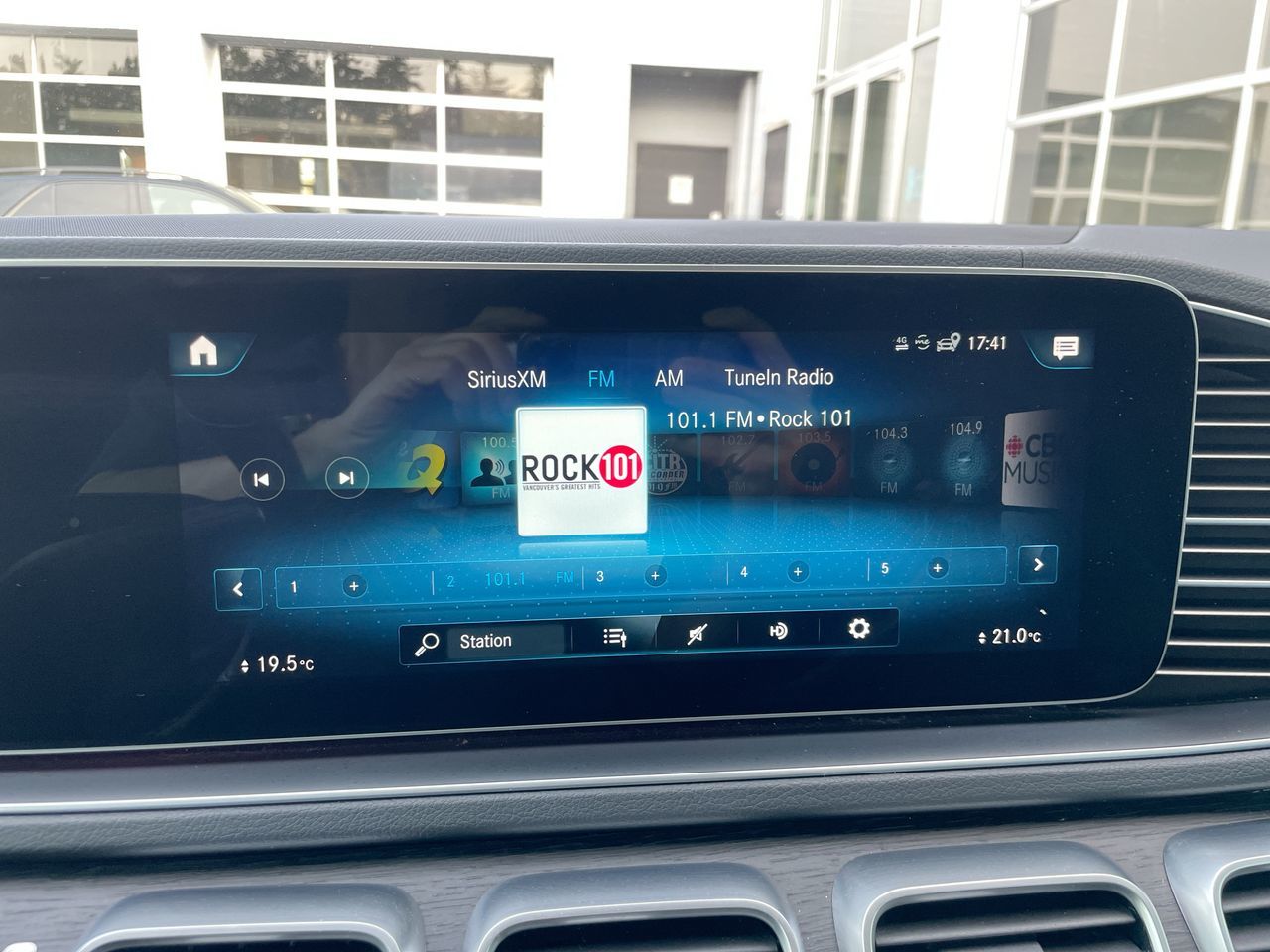 2022  GLS450